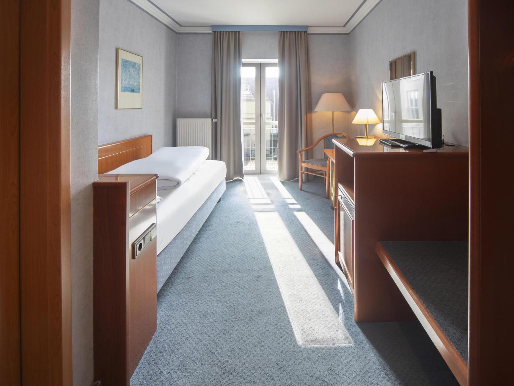 B&B Hotel Gotha-Hbf 외부 사진