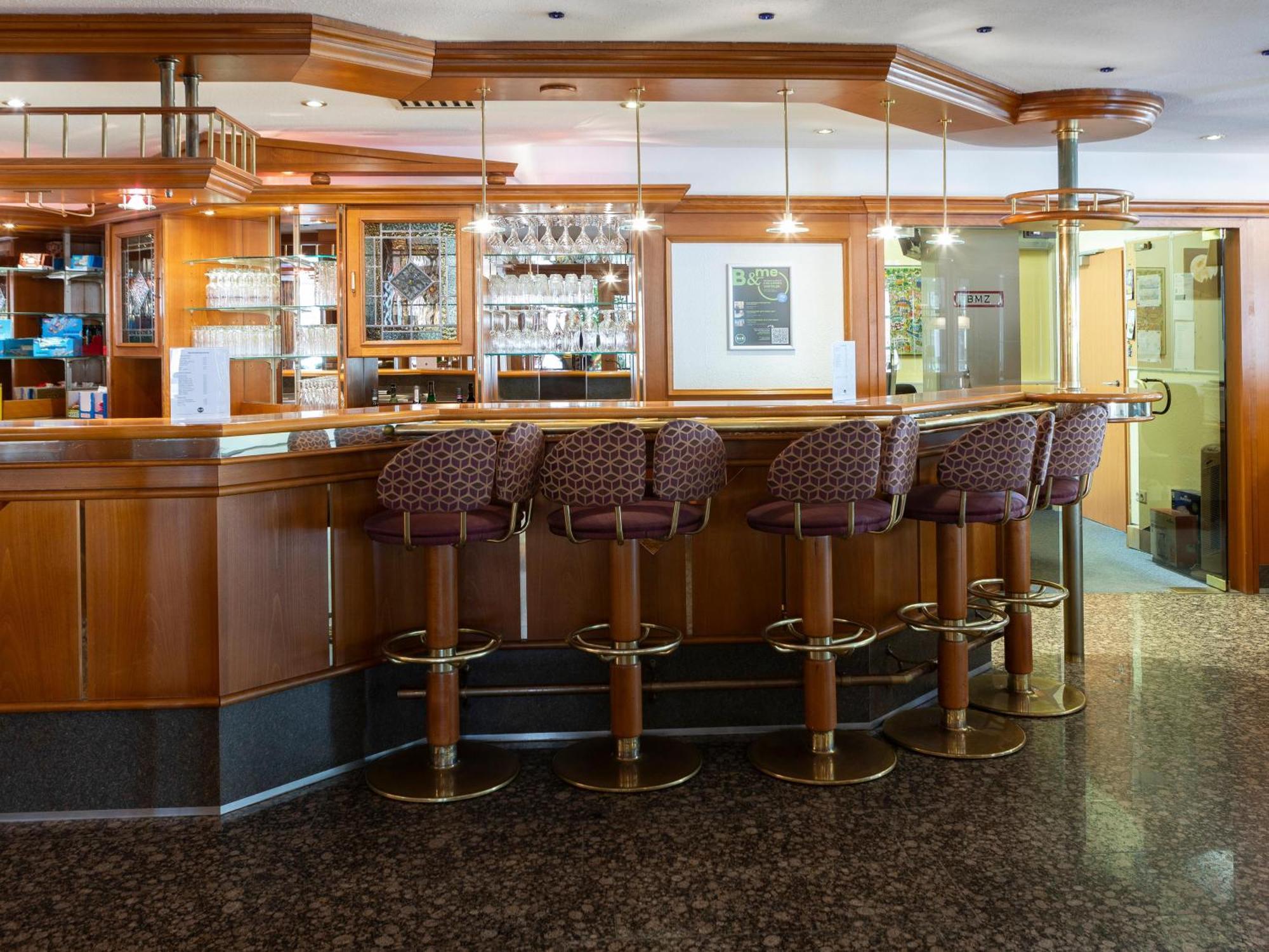 B&B Hotel Gotha-Hbf 외부 사진